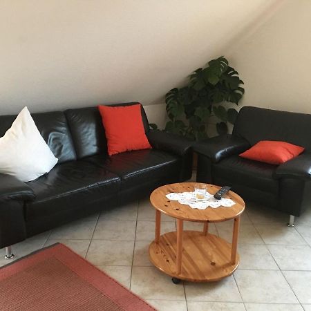 Ferienwohnung Haus Albsicht Мессінген Екстер'єр фото